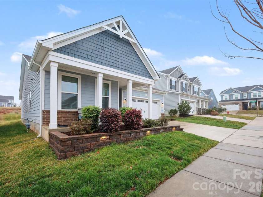 3731 Antrim Place, Kannapolis, NC 28081.  MLS# CAR4346484, YatesRealty ID 4165. 