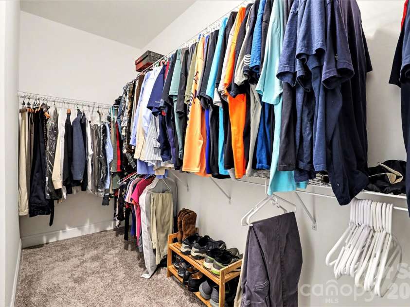 3731 Antrim Place, Kannapolis, NC 28081.  MLS# CAR4346484, YatesRealty ID 4165. Large Walk-in Closet
