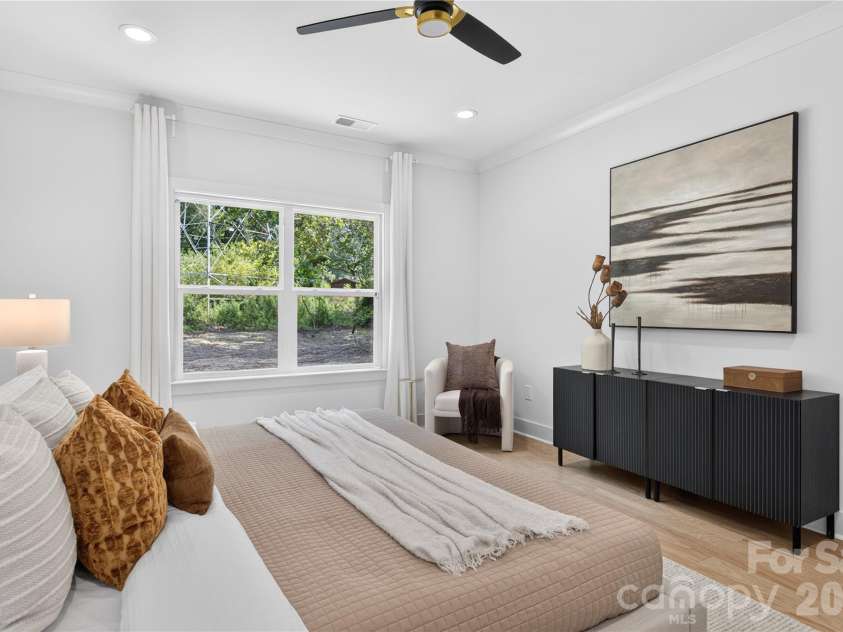 2316 Chateau Court, Matthews, NC 28105.  MLS# CAR4401109, YatesRealty ID 41650. 