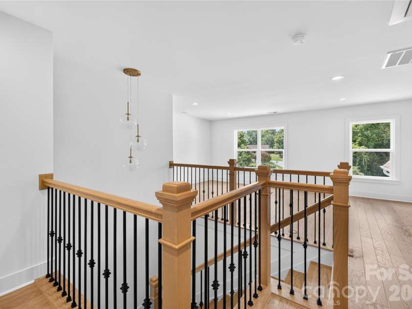 2316 Chateau Court, Matthews, NC 28105.  MLS# CAR4401109, YatesRealty ID 41650. 