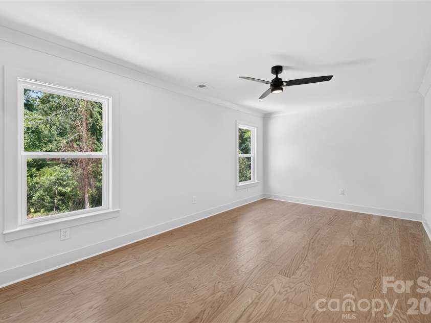 2316 Chateau Court, Matthews, NC 28105.  MLS# CAR4401109, YatesRealty ID 41650. 
