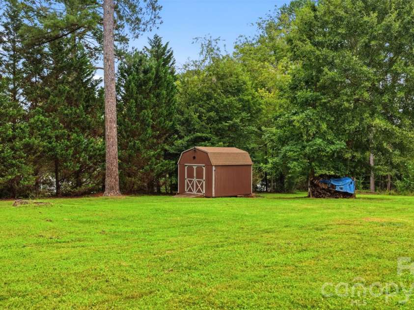 199 Bethlehem Manufacturing Lane, Hickory, NC 28601.  MLS# CAR4406517, YatesRealty ID 41654. 