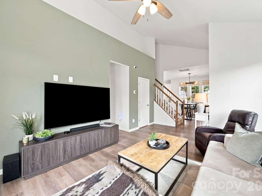 1101 Johns Walk Way, Belmont, NC 28012.  MLS# CAR4408103, YatesRealty ID 41657. 