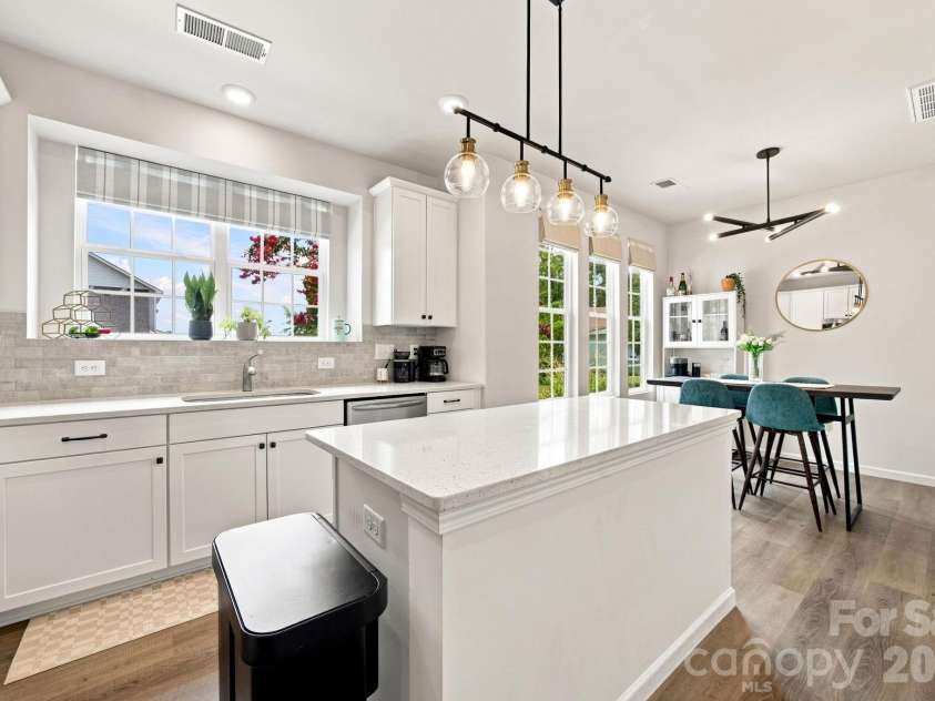 1101 Johns Walk Way, Belmont, NC 28012.  MLS# CAR4408103, YatesRealty ID 41657. 