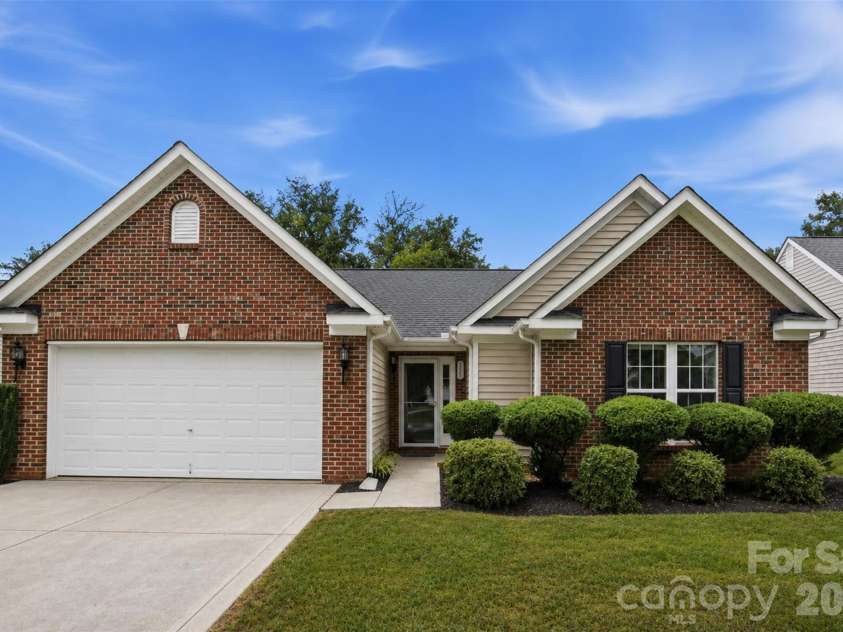325 Dutchmans Meadow Drive, Mount Holly, NC 28120.  MLS# CAR4404931, YatesRealty ID 41658. 