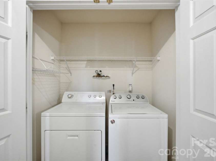 325 Dutchmans Meadow Drive, Mount Holly, NC 28120.  MLS# CAR4404931, YatesRealty ID 41658. 