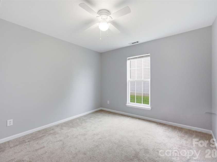 325 Dutchmans Meadow Drive, Mount Holly, NC 28120.  MLS# CAR4404931, YatesRealty ID 41658. 