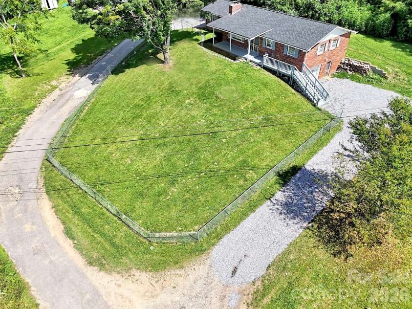 70 Iris Lane, Canton, NC 28716.  MLS# CAR4406779, YatesRealty ID 41659. 2 driveways