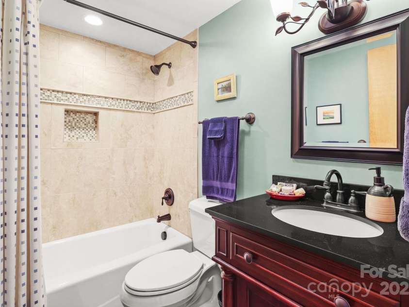 228 Snowshoe Loop, Newland, NC 28657.  MLS# CAR4311800, YatesRealty ID 4166. 