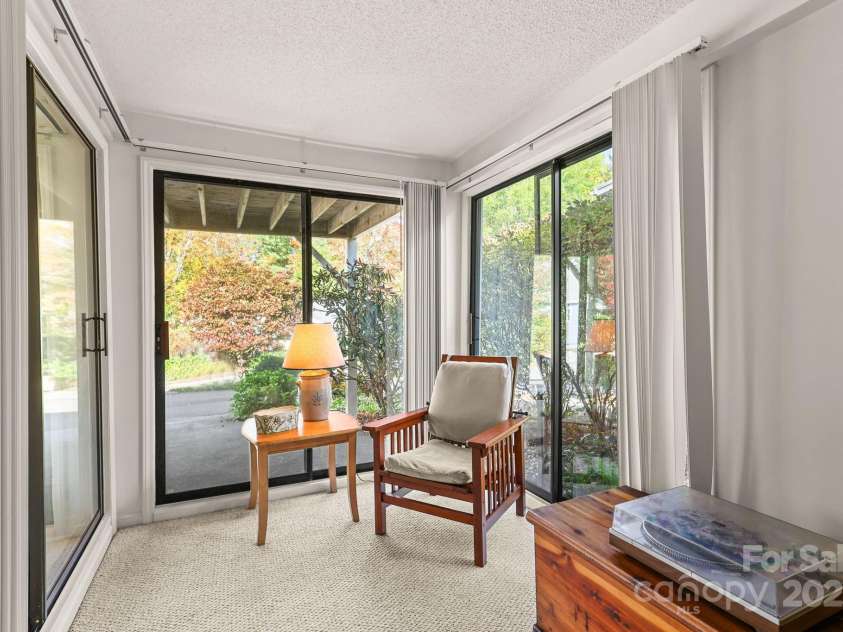 228 Snowshoe Loop, Newland, NC 28657.  MLS# CAR4311800, YatesRealty ID 4166. 