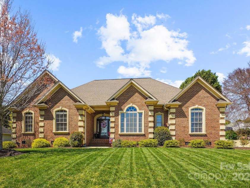 2508 Shaggy Bark Court, Belmont, NC 28012.  MLS# CAR4237716, YatesRealty ID 4166. 