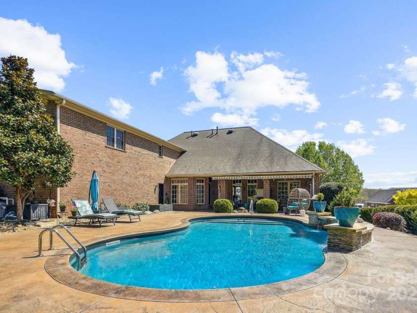 2508 Shaggy Bark Court, Belmont, NC 28012.  MLS# CAR4237716, YatesRealty ID 4166. 