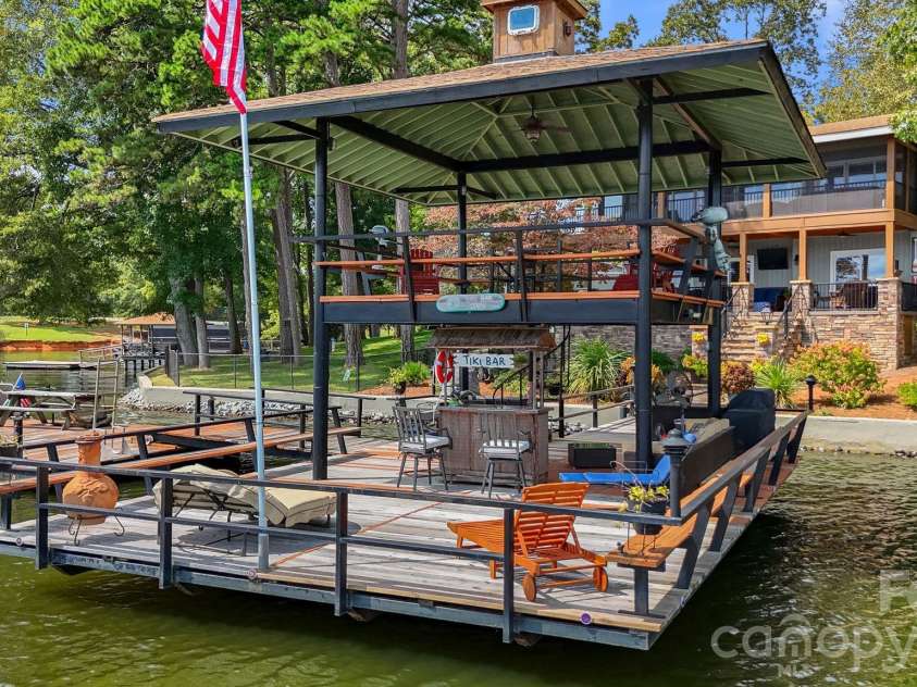360 Tamarac Shores Drive, Salisbury, NC 28146.  MLS# CAR4301474, YatesRealty ID 4166. 