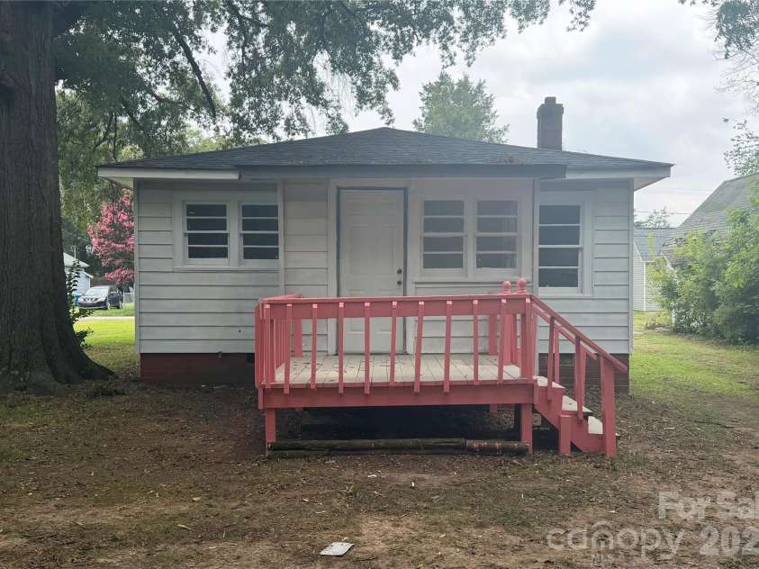 508 Shaver Street, Salisbury, NC 28144.  MLS# CAR4411202, YatesRealty ID 41660. 