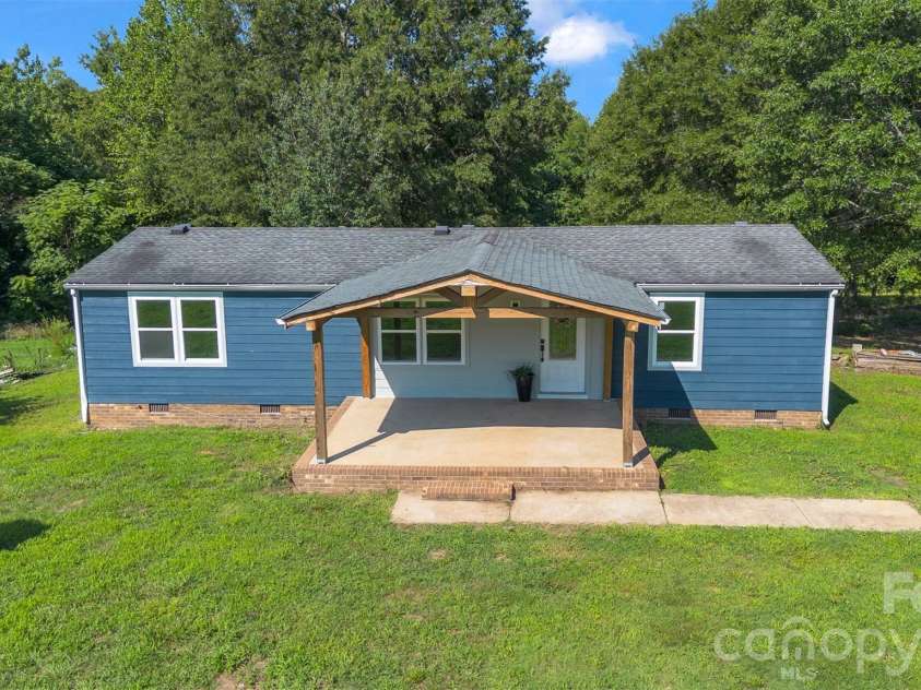 2240 Emerald Road, Shelby, NC 28152.  MLS# CAR4410212, YatesRealty ID 41662. 