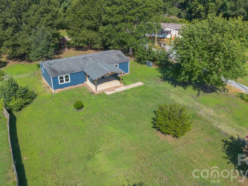 2240 Emerald Road, Shelby, NC 28152.  MLS# CAR4410212, YatesRealty ID 41662. 