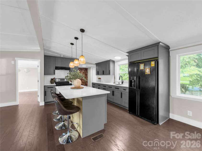 2240 Emerald Road, Shelby, NC 28152.  MLS# CAR4410212, YatesRealty ID 41662. 