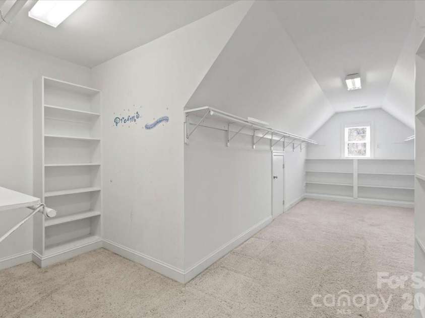109 Pauls Lane, Mooresville, NC 28117.  MLS# CAR4410100, YatesRealty ID 41665. HUGE primary closet!