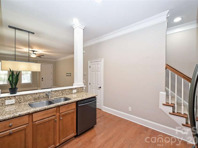 5732 Village Drive, Concord, NC 28027.  MLS# CAR4404849, YatesRealty ID 41667. Kitchen