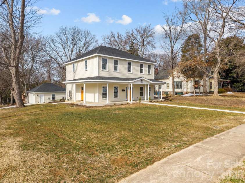 1008 Main Street, Salisbury, NC 28144.  MLS# CAR4344951, YatesRealty ID 4167. 