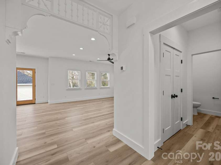 1008 Main Street, Salisbury, NC 28144.  MLS# CAR4344951, YatesRealty ID 4167. 