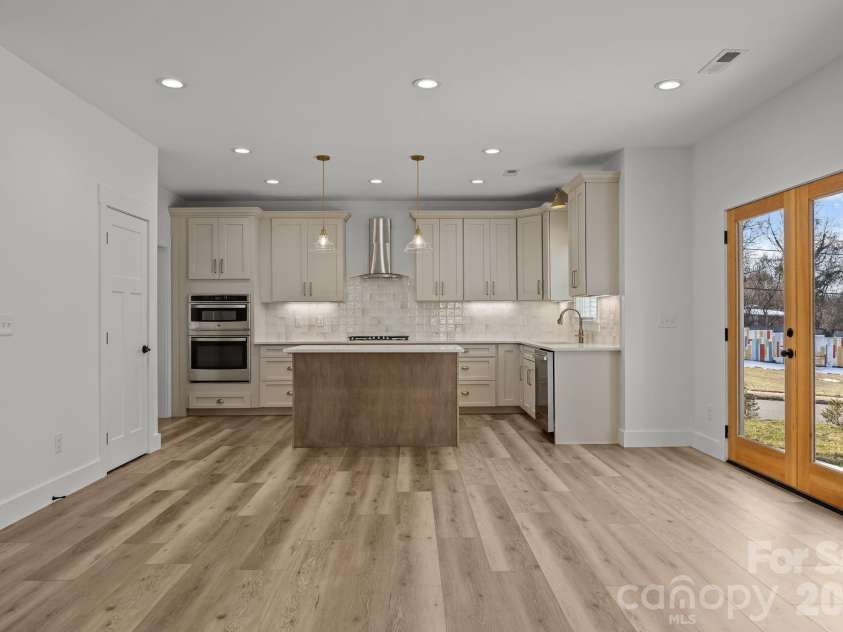 1008 Main Street, Salisbury, NC 28144.  MLS# CAR4344951, YatesRealty ID 4167. 