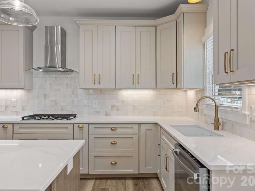 1008 Main Street, Salisbury, NC 28144.  MLS# CAR4344951, YatesRealty ID 4167. 