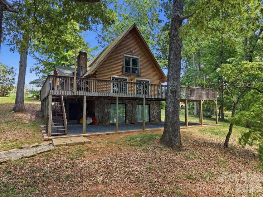 3779 Chevlot Hills Road, Sherrills Ford, NC 28673.  MLS# CAR4384331, YatesRealty ID 41670. 