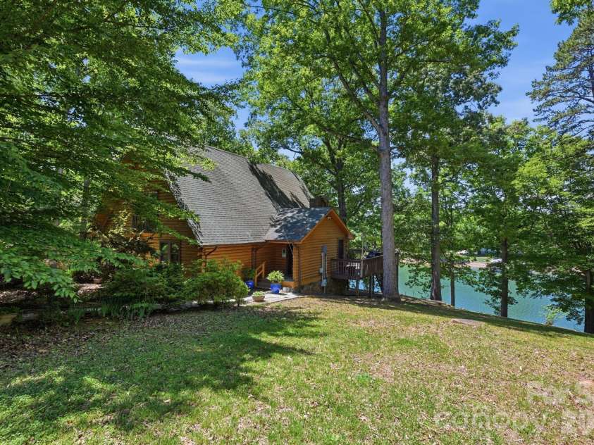 3779 Chevlot Hills Road, Sherrills Ford, NC 28673.  MLS# CAR4384331, YatesRealty ID 41670. 