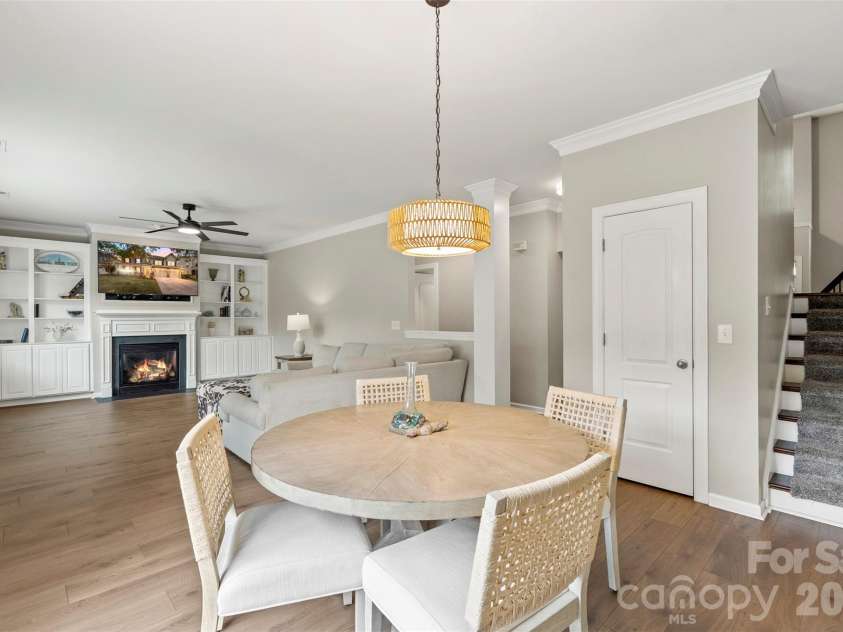 10019 Elizabeth Crest Lane, Charlotte, NC 28277.  MLS# CAR4377153, YatesRealty ID 41671. 