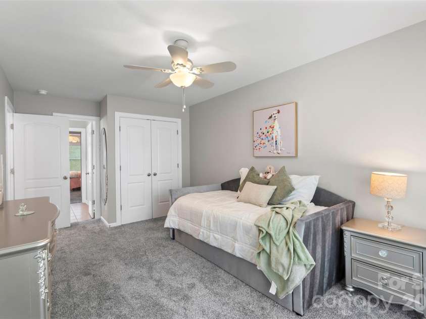 10019 Elizabeth Crest Lane, Charlotte, NC 28277.  MLS# CAR4377153, YatesRealty ID 41671. 