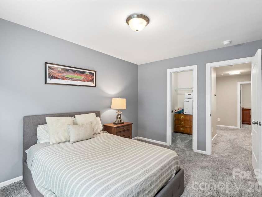 10019 Elizabeth Crest Lane, Charlotte, NC 28277.  MLS# CAR4377153, YatesRealty ID 41671. 
