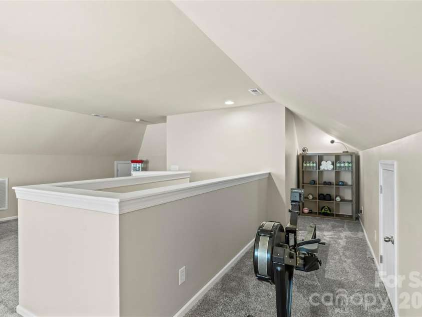 10019 Elizabeth Crest Lane, Charlotte, NC 28277.  MLS# CAR4377153, YatesRealty ID 41671. 