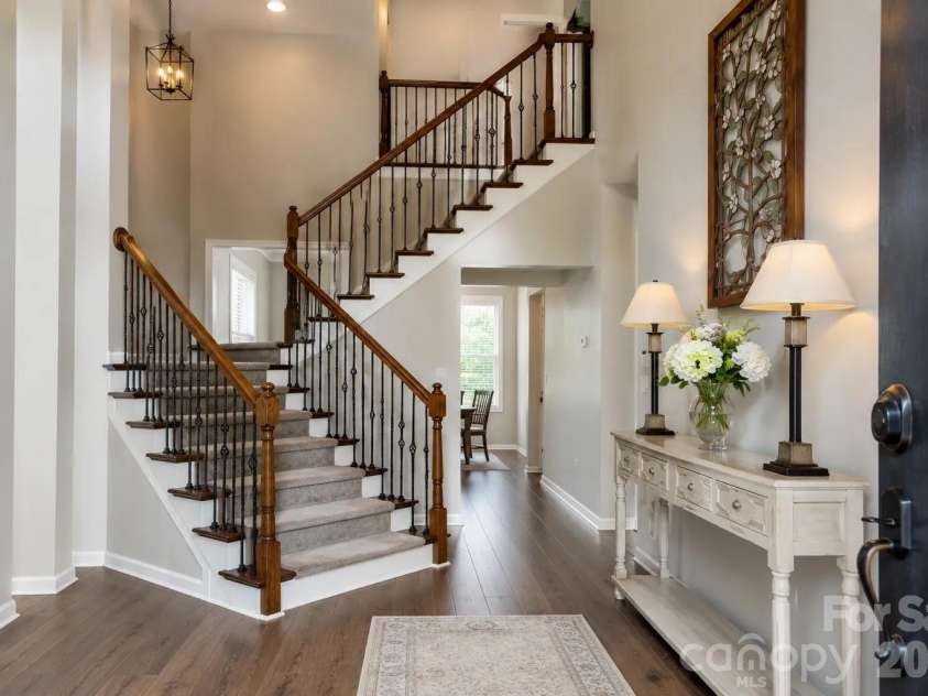 10019 Elizabeth Crest Lane, Charlotte, NC 28277.  MLS# CAR4377153, YatesRealty ID 41671. 