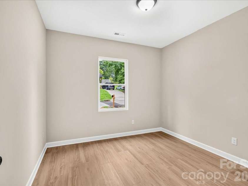 1034 Grady Street, Salisbury, NC 28144.  MLS# CAR4407386, YatesRealty ID 41674. 