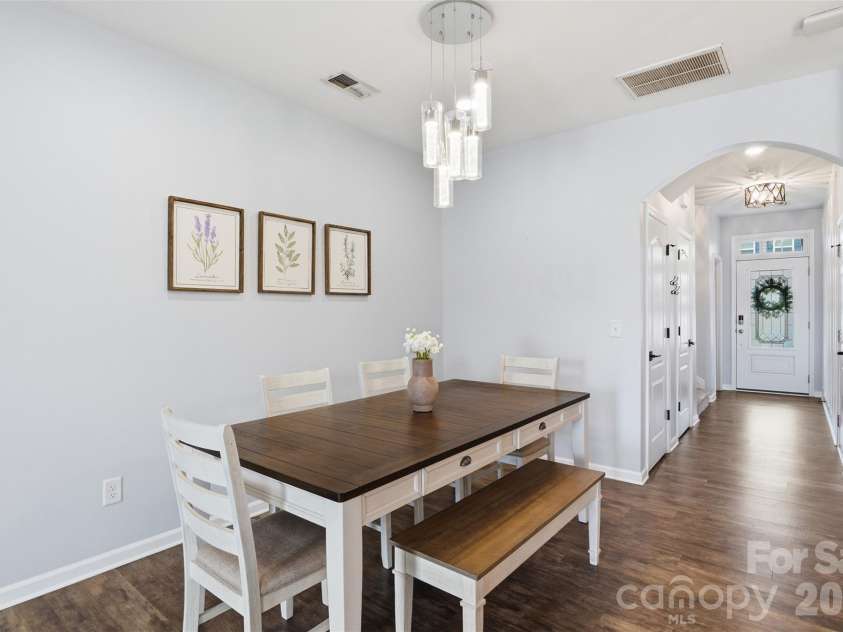 2614 Winter Thistle Way, Fort Mill, SC 29707.  MLS# CAR4410501, YatesRealty ID 41675. Dining Area