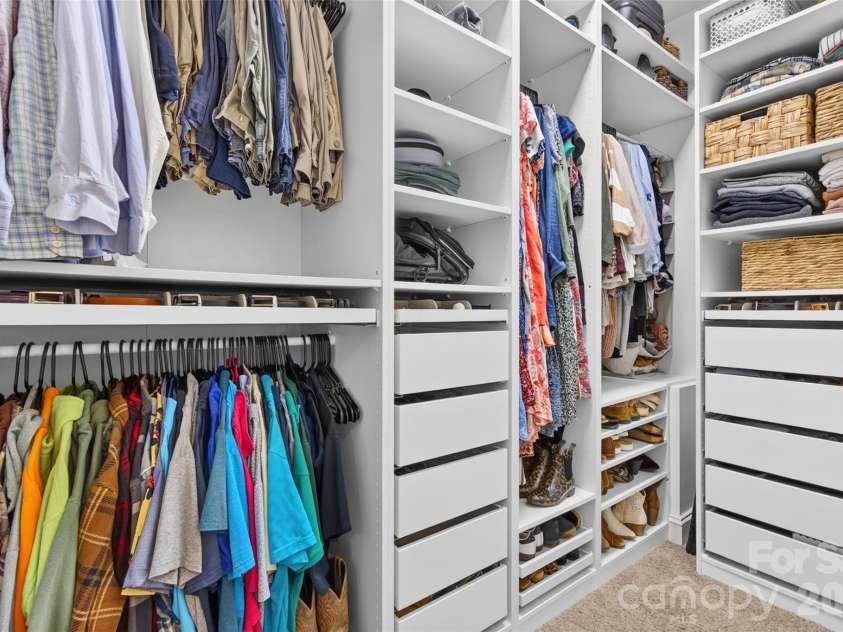 142 Talley Ridge Drive, Troutman, NC 28166.  MLS# CAR4407328, YatesRealty ID 41676. Primary Closet