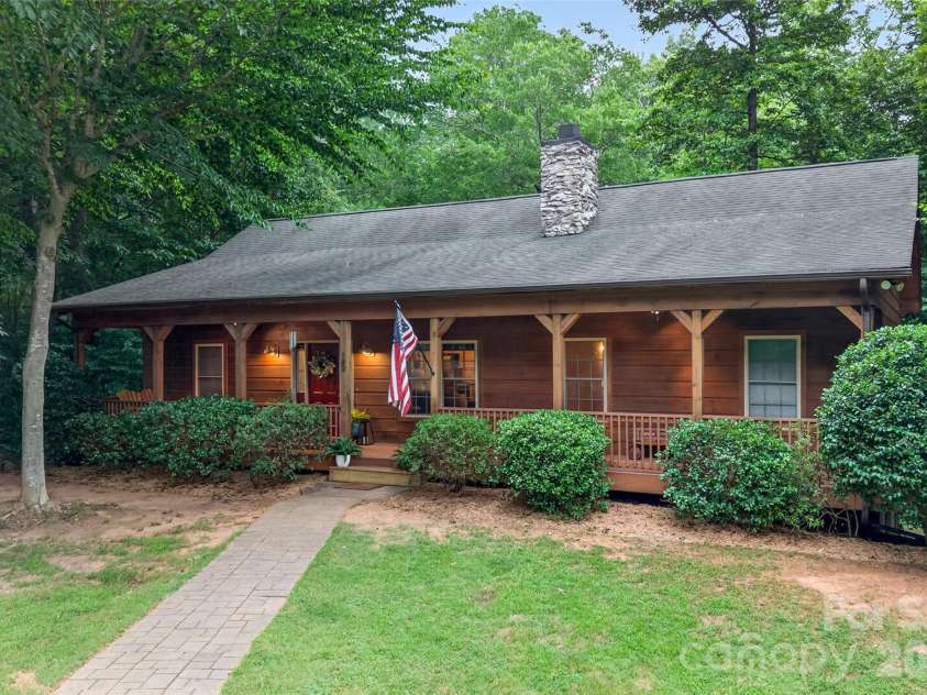 142 Talley Ridge Drive, Troutman, NC 28166.  MLS# CAR4407328, YatesRealty ID 41676. Welcome to 142 Talley Ridge Drive