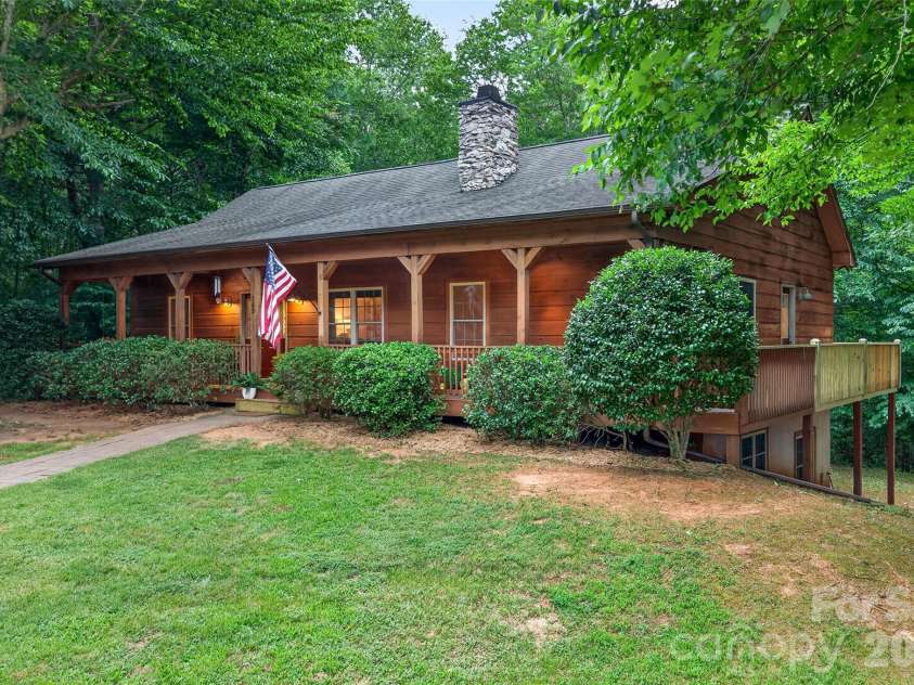 142 Talley Ridge Drive, Troutman, NC 28166.  MLS# CAR4407328, YatesRealty ID 41676. Welcome to 142 Talley Ridge Drive
