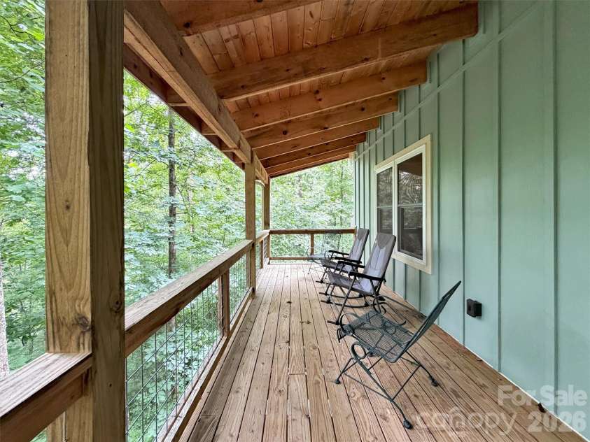 291 Incline Drive Drive, Sylva, NC 28779.  MLS# CAR4407215, YatesRealty ID 41678. 
