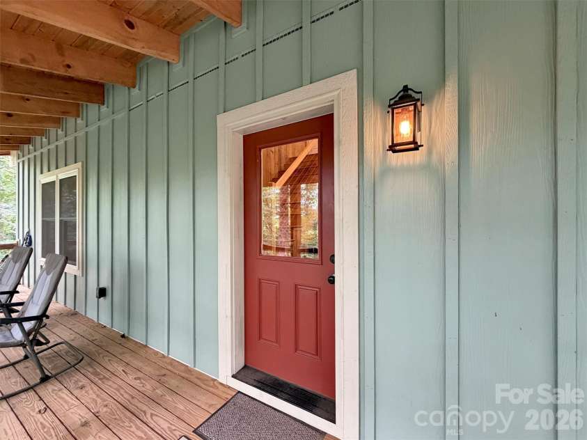 291 Incline Drive Drive, Sylva, NC 28779.  MLS# CAR4407215, YatesRealty ID 41678. 