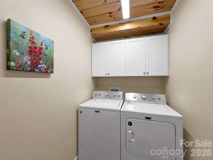 291 Incline Drive Drive, Sylva, NC 28779.  MLS# CAR4407215, YatesRealty ID 41678. 