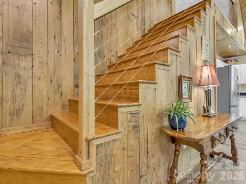 291 Incline Drive Drive, Sylva, NC 28779.  MLS# CAR4407215, YatesRealty ID 41678. 