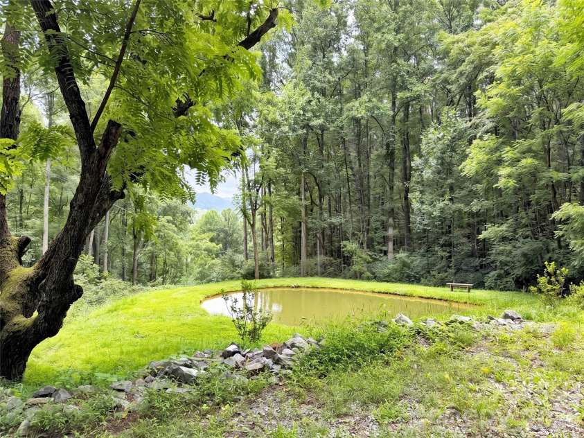 291 Incline Drive Drive, Sylva, NC 28779.  MLS# CAR4407215, YatesRealty ID 41678. 