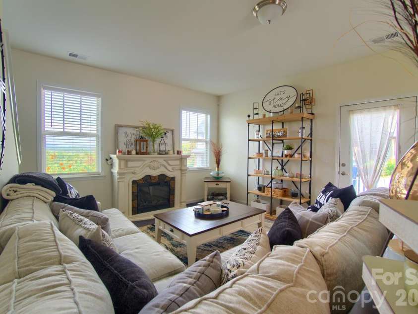 771 Cardwell Lane, Fletcher, NC 28732.  MLS# CAR4391696, YatesRealty ID 41679. 