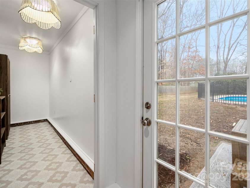 523 Fence Post Lane, Matthews, NC 28105.  MLS# CAR4215967, YatesRealty ID 4168. 