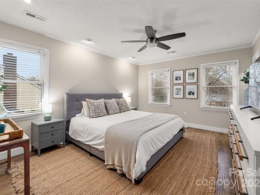 523 Fence Post Lane, Matthews, NC 28105.  MLS# CAR4215967, YatesRealty ID 4168. 