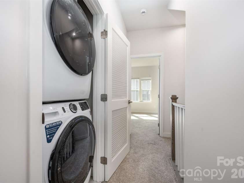 540 Billingsley Road, Charlotte, NC 28211.  MLS# CAR4307835, YatesRealty ID 4168. Laundry