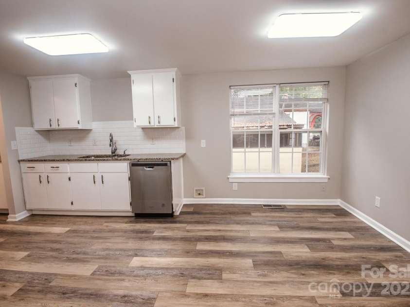 707 Summit Street, Monroe, NC 28112.  MLS# CAR4312487, YatesRealty ID 4168. 