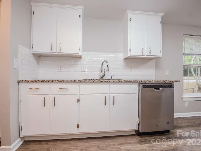 707 Summit Street, Monroe, NC 28112.  MLS# CAR4312487, YatesRealty ID 4168. 